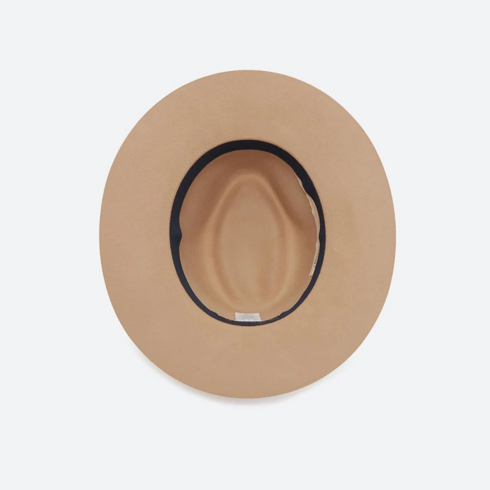 Zipper Pocket Hat 1